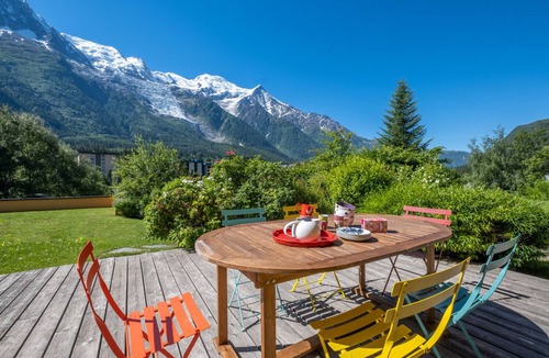 Chamonix-Mont-Blanc Ski Chalet | Charming villa in Chamonix, exceptional view of Mont Blanc