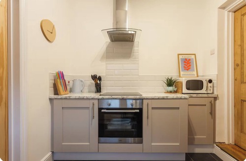 Shirley Apartment | Charming Victorian Garden Apartment | Private Kitchen & Bathroom | King Bed