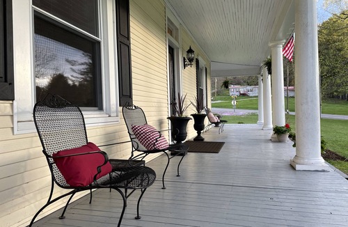 Copper Hill House | Charming Victorian Home Close to The Blue Ridge Parkway - Mile Marker 146