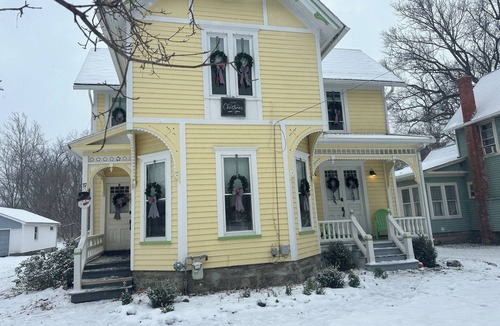 Nunda House | Charming Victorian next to Letchworth State park and Stony Brook.