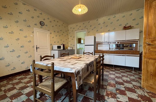Solignac-sur-Loire Cottage | Charming Village Retreat Near Loire Gorges: Spacious Home, Garden, & Nearby Attractions