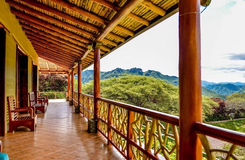 Vilcabamba Villa | Charming villa in awesome Vilcabamba with WiFi