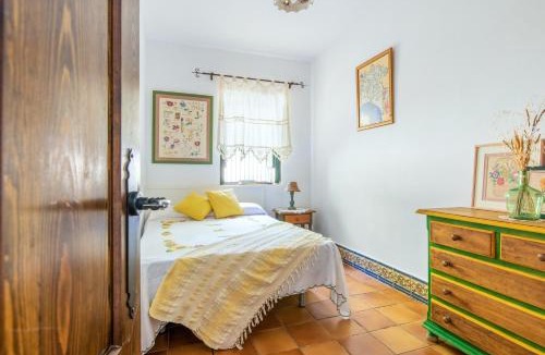 Calabazares Villa | Charming Villa in Cortegana with Pool
