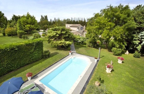 Cavaillon House | CHARMING VILLA IN THE COUNTRYSIDE