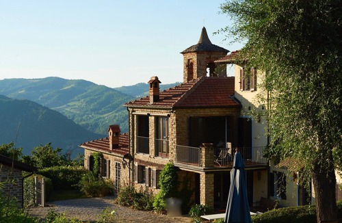 Castino Villa | Charming Villa, large heated pool, wonderful views, peaceful location