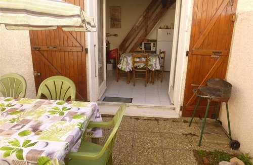 Port Leucate Villa | Charming Villa with Terrace, Mezzanine, 6 Sleeps, 500m from Beach - Port Leucate