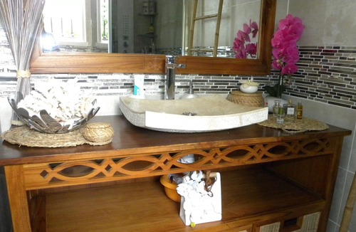 Villefranque Villa | Charming villa with heated pool in lush greenery 15 km from the beach