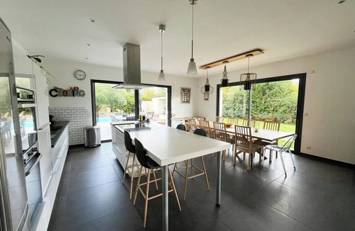 Amboise House | Charming Villa with Pool near Amboise Castles