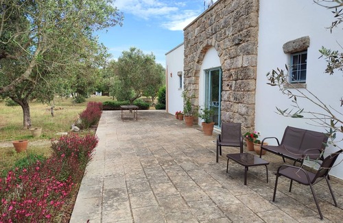 Castro House | Charming villa with large garden and proximity to the sea