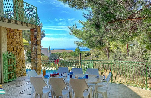 Ceyreste Villa | Charming villa with private pool and summer kitchen ♥ Near Calanques