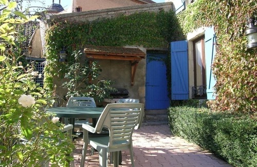 Billy Cottage | Charming Village Gîte with Terrace, Garden, and Modern Amenities near Vichy