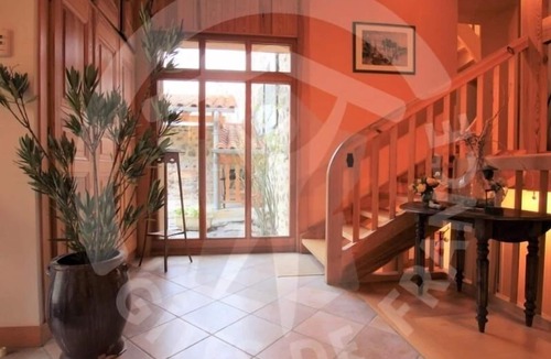 Polignac Cottage | Charming Vineyard House Near Historic Puy-en-Velay with Enclosed Garden and Family Amenities