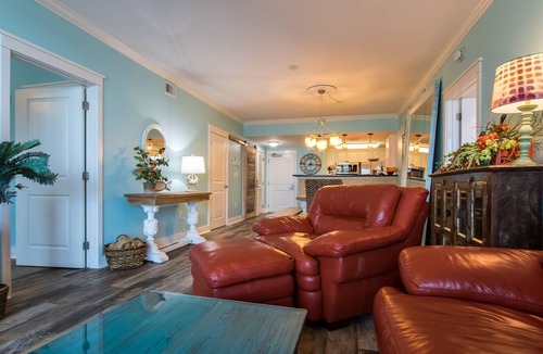 Fort Walton Beach Condo | 🦩Charming Walk-Out Level W/Upper Pools~No Elevator Needed! Waterscape A233🦩