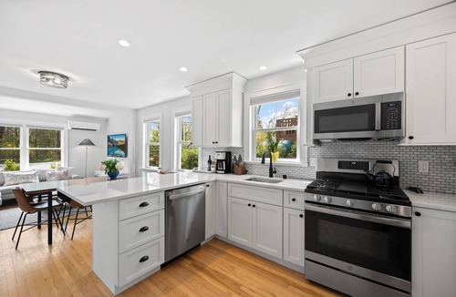 Town of Southold Town House | Charming waterfront, 3-bedroom house on Goose Creek in welcoming Southold