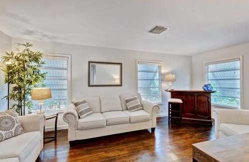 Parker Ridge House | Charming West Palm Beach Home