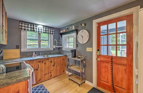 Wilmington Cottage | Charming Wilmington Cabin, 8 Mi. to Mt Snow!