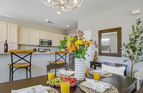 Santa Rosa House | Charming Wine Makers 3BD- Russian River Valley
