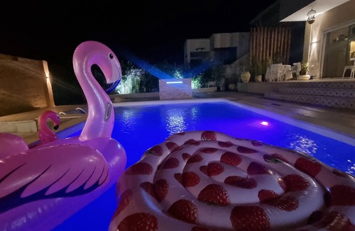Dar Allouche House | Charming with pool 3-bedroom house in Dar Allouche with AC