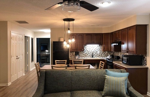 McGaheysville Villa | Charming Woodstone Meadows Villa @ Massanutten with Jetted tub & fireplace