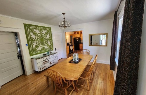 Wakefield House | Charmingly renovated 1920's ski cottage in Indian Village in Wakefield.