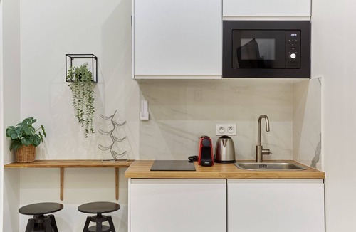 Bonne-Nouvelle Apartment | Charon 5 - Studio Apartment, Sleeps 2
