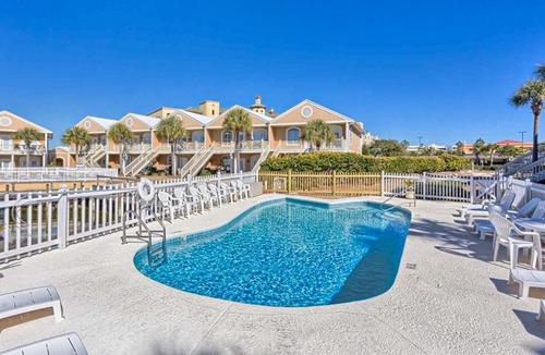 Orange Beach Apartment | Charter Landing 1 A9