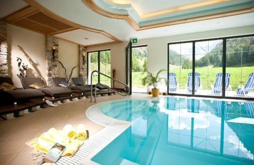 Ravaisch Hotel | Chasa Castello relax & spa