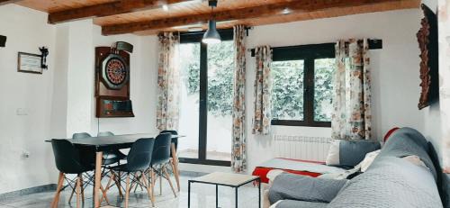 Casas de Ves Ski Chalet | Chasca y Barro