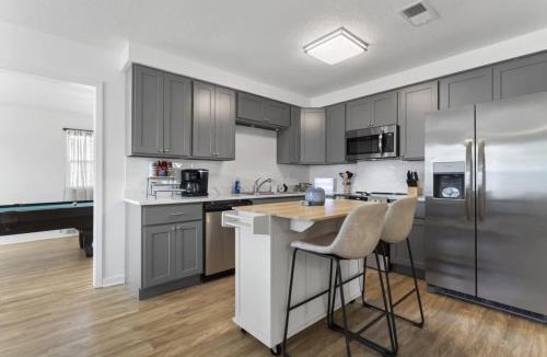 Long Beach House | Chasing the Sun at Coastal Horizon
