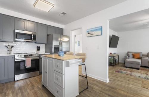 Long Beach House | Chasing the Sun at Coastal Horizon