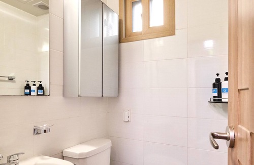 Hwigyeong-dong Hostel | CHASON M