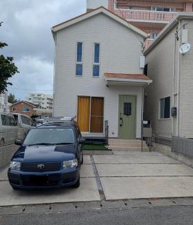Chatan Villa | Chatan Beachside House