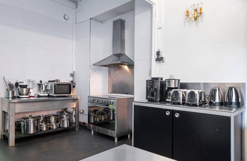 Saint-Martin-de-Commune Other | Chateau De Fremont - Twelve Bedroom Castle, Sleeps 54