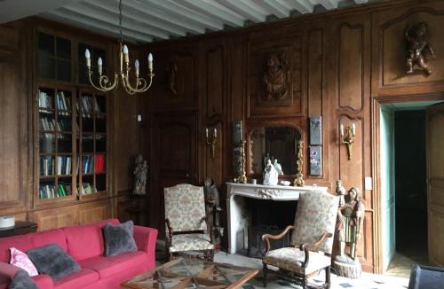Saint-Michel-de-Chavaignes Villa | Chateau de Lassay - Charming castle for rent in Sarthe