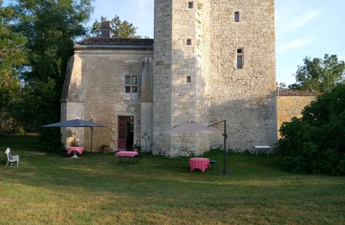 Champdolent Other | Château de Champdolent from the XIV° of Marie de Valois, daughter of Charles VII