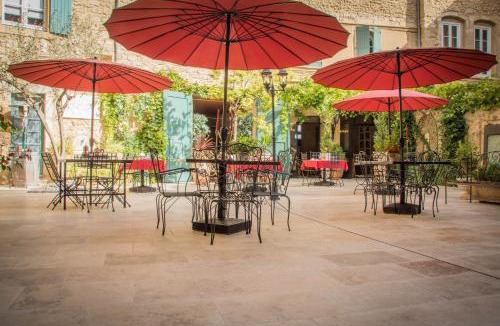 Murviel-les-Beziers Bed & Breakfast | Chateau de Murviel