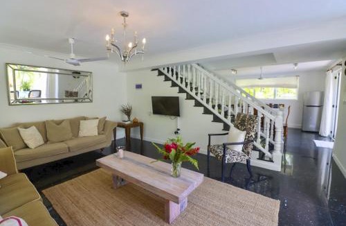 Beau Vallon Villa | Chateau Elysium - Two bedroom villa 2