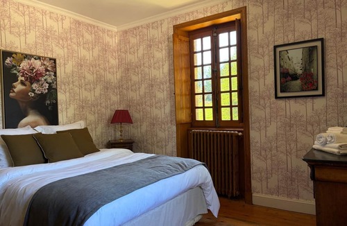 Aix Other | Chateau for rent