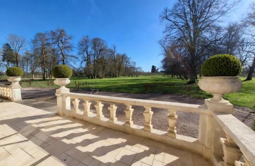 Saint-Germain-la-Campagne Bed & Breakfast | Chateau Leken's