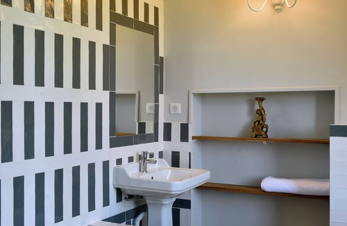 Chevrieres Bed & Breakfast | Chateau le Quesnoy