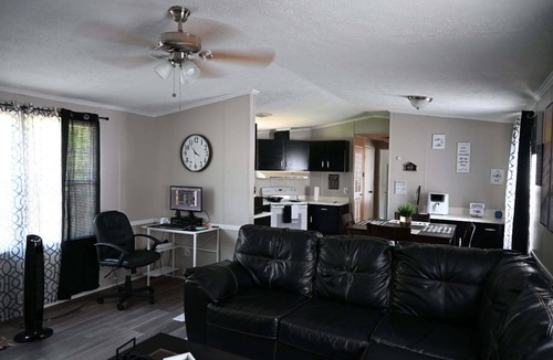 Lithia Springs House | Château Nineteen. 2 BR/2 BA house in Lithia Springs with WiFi, AC, coffee bar.