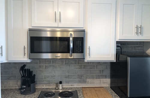 Atlantic Beach Apartment | Chateau Relaxo- Remodeled Pool View Condo with Direct Beach and Sound Access