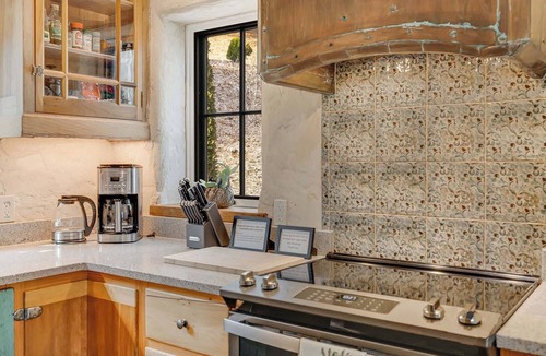 Black Mountain House | Chateau-Style Mountain Cottage | Brook Gardens