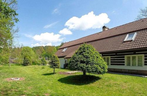 Bela House | Chatka Oleška