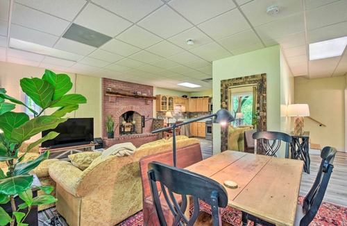 Mountain Rest Cabin | Chauga River Cabin: Pets Welcome!