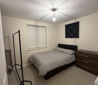 Bradford Apartment | Check inn 247