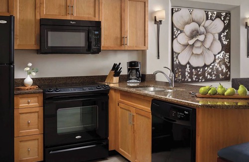 North Scottsdale Resort | Check out 𝐅𝐢𝐧𝐝𝐢𝐧𝐠 𝐌𝐞𝐢𝐥𝐢 for our Desert Oasis Resort Villas+Amenities