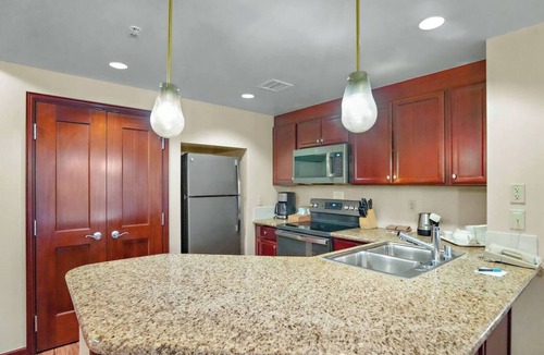 Ko Olina Resort | Check out 𝐅𝐢𝐧𝐝𝐢𝐧𝐠 𝐌𝐞𝐢𝐥𝐢-Marriott KoOlina Beach Club Resort+Amenities