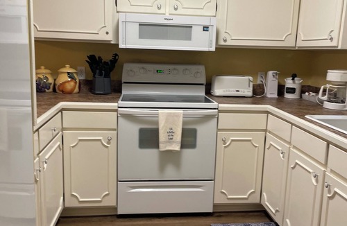 Fairfield Bay Condo | Check us out! Summer is quickly filling up.