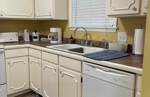 Fairfield Bay Condo | Check us out! Summer is quickly filling up.